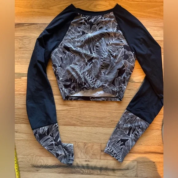 Prana Black and White Leaf Print Swim Coverup Rashguard - Picture 1 of 6